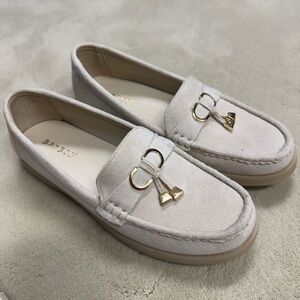 BAMBOO Women's Beige Loafers with Gold Accents